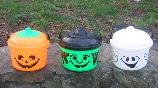 mcdonalds happy meal halloween buckets